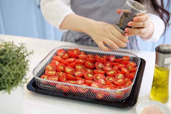 nấu cà chua sấy